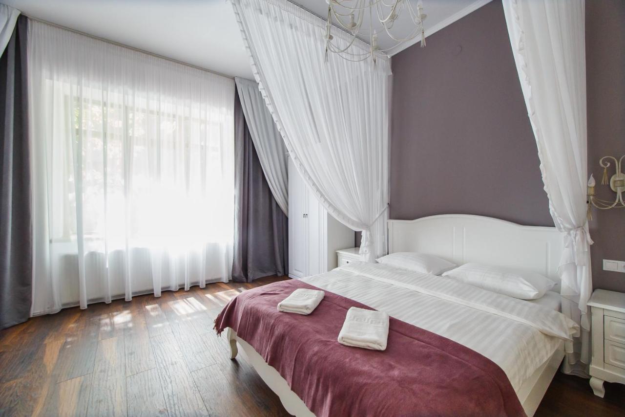 Cosy Bohemian Home Near Piata Unirii Oradea Exterior photo